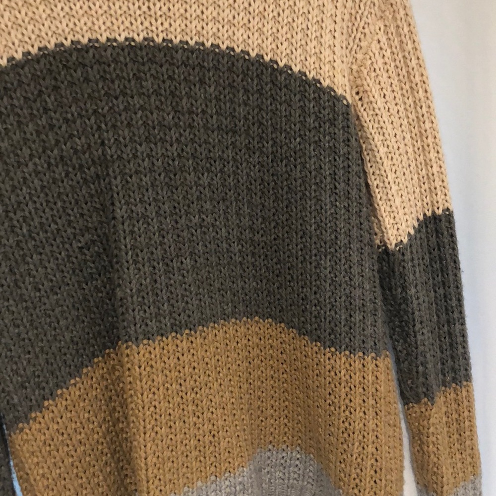 Fall Sweater! ๐๐ - Picture 2 of 2